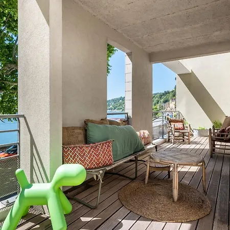 L'olivier - Contemporary House * Лион
